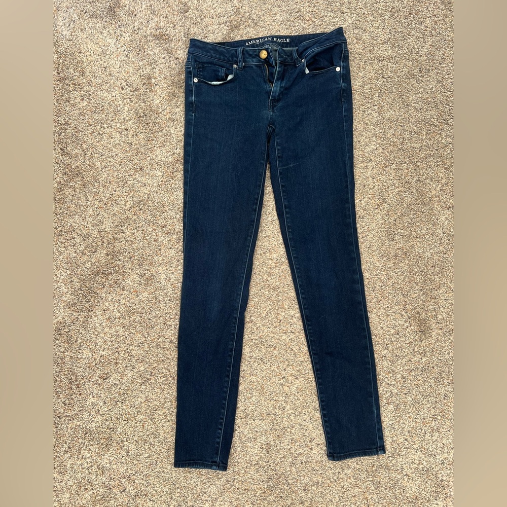 American Eagle Low Rise Skinny Straight Jeans